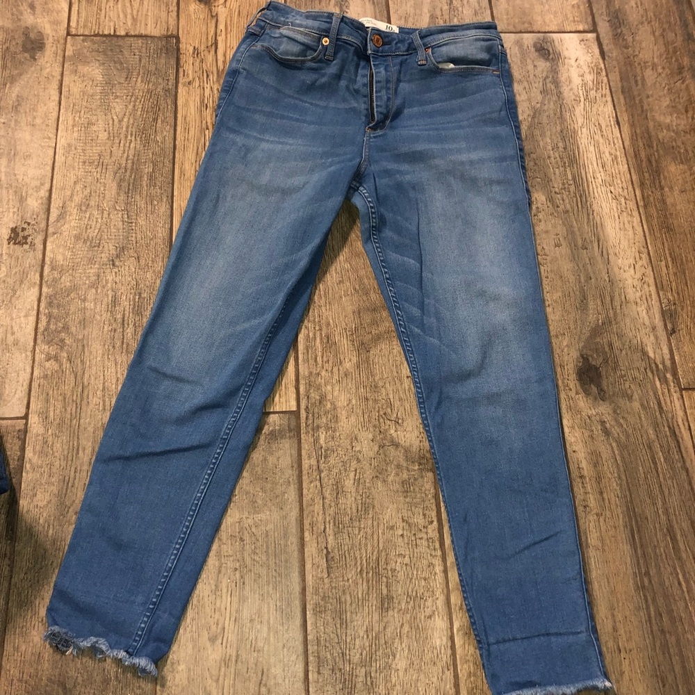 Abercrombie & Fitch